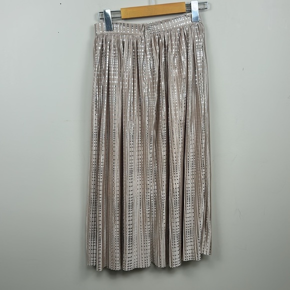 ANTHROPOLOGIE Sabina musayev cassia shine pleated full  skirt size 2 euc - Picture 6 of 10